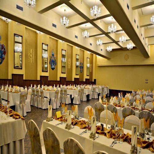 Hotel Slovan Losonc Kültér fotó
